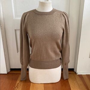 Evereve Gold Sparkle Pleated Shoulder Pullover Sweater‎ XS